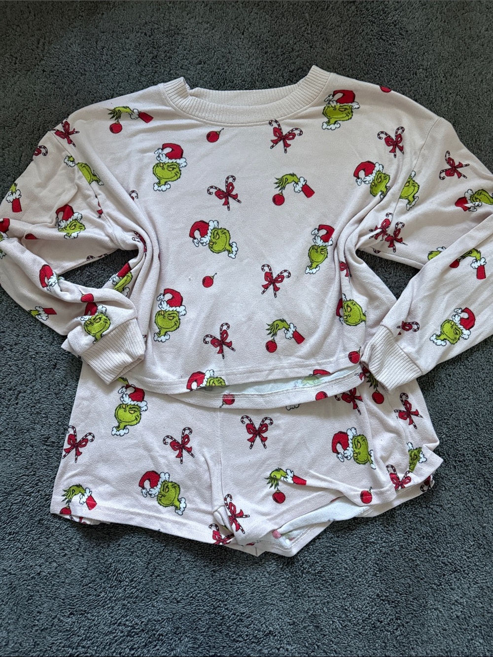 American Eagle OutfittersGrinch Print Pajama Set with Red Accents